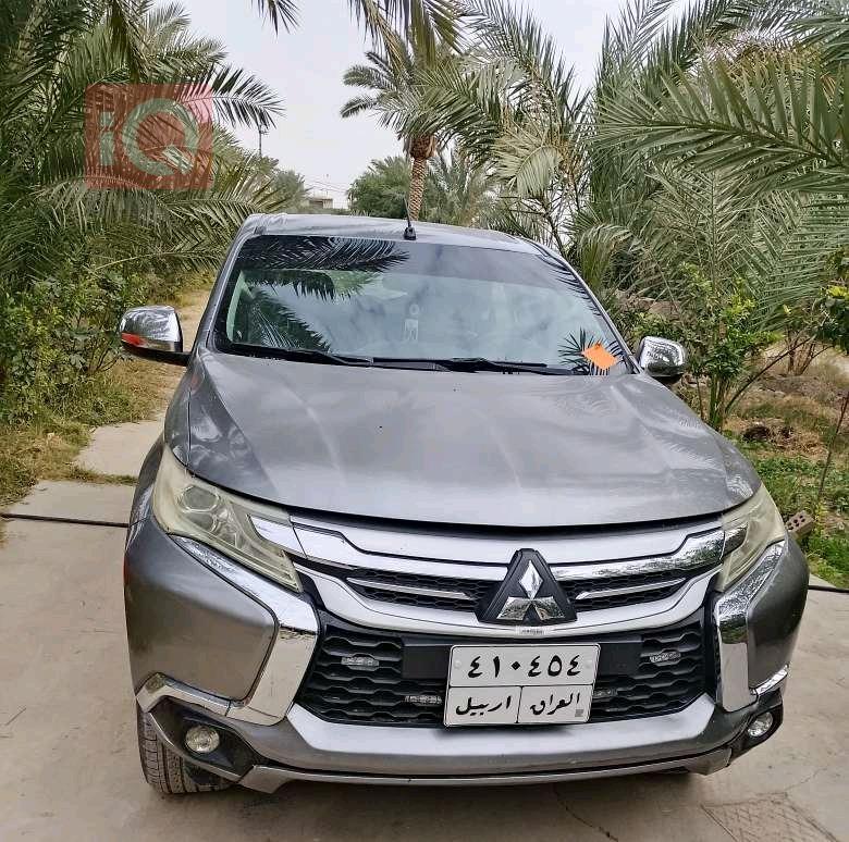 Mitsubishi Pajero Sport